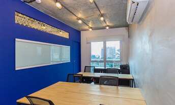 Imagem 3: CONJUNTO COMERCIAL REFORMADO COM 41 M²