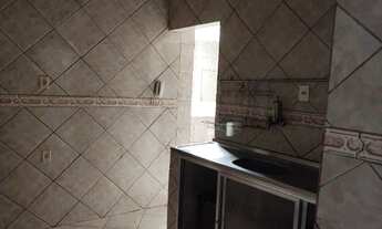 Imagem 4: Vendo apto - Eng de Dentro, sala, 3 quartos, banheiro social com Blindex, coz c armários