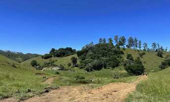 Imagem 2: Já imaginou construir uma bela chácara nesse terreno? Igaratá - SP