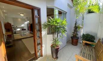 Imagem: Casa para aluguel com 250 metros quadrados