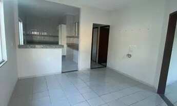 Imagem 2: Casa no Prolongamento Todos os Santos