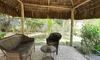 Imagem 6: Chácara com área privativa de 1050m²; Casa de 100m²; Piscina; Área gourmet e muitas benfei