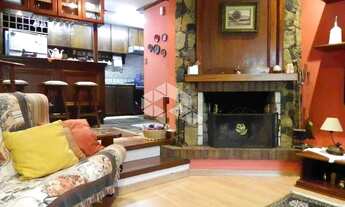 Imagem 5: Casa com 3 quartos, e 2 suítes, com 2 vagas cobertas, e 168,07 privativos no Planalto em G