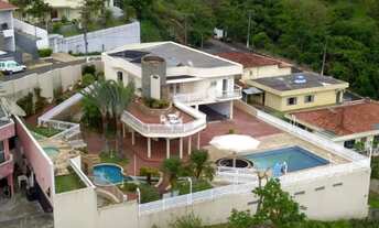 Imagem 2: Casa para venda com 685 metros quadrados com 3 quartos