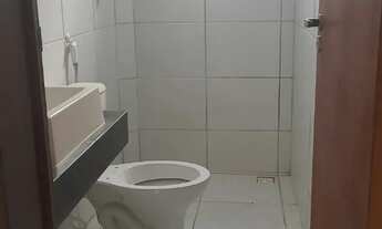 Imagem 6: Apartamento no Parque do Sol com 2 quartos, cozinha, 2 banheiros, sala ampla e garagem