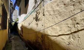 Imagem 4: Casa Sobrado para venda, dispõe de 04 quartos, 02 Kit-Nets com 03 compart, e 02 vagas de g