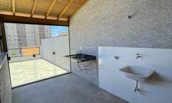 Imagem 2: Cobertura para aluguel tem 94 metros quadrados com 2 quartos