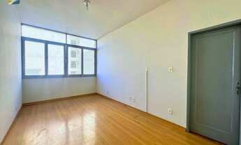 Imagem 3: Apartamento com 3 dormitórios para alugar, 81 m² por R$ 1.928,00/mês - Centro - Juiz de Fo