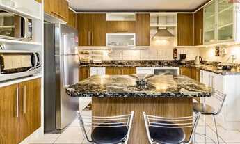 Imagem 2: Casa com 3 quartos, 2 vagas e 266m² para vender - Jardim Planalto, Porto Alegre