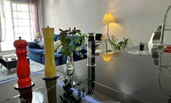 Imagem 4: APARTAMENTO TOTALMENTE REFORMADO COM VISTA MAR EM COQUEIROS - FLORIANÓPOLIS/SC