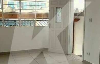 Imagem 3: Sobrado perto do metrô 2 quartos, sala, cozinha, 2 banheiros, 2 vagas