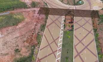 Imagem 2: Lote de 253 m² no Grand Paysage