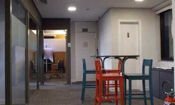 Imagem 4: Sala comercial duplex na Vila Olímpia, 490m², 9 vagas de garagem e 100% mobiliado