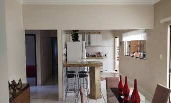 Imagem 4: Vende-se ótima casa no bairro Gramado em Patos de Minas/MG