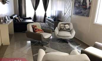 Imagem: Casa de 3 Dormitórios na Rua Malie Brenner