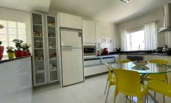 Imagem 4: Casa á venda Na Pedra Branca com 3 quartos 3 suíte 4 banheiros e 4 vagas