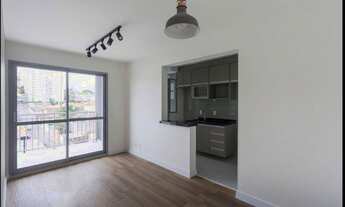 Imagem 7: Apartamento de 2 Dormitórios na Rua Doutor Djalma Pinheiro Franco