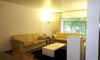 Imagem: Amplo e em rua tranquila