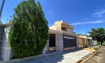 Imagem 1: Térrea para venda possui 235000 metros quadrados com 2 quartos