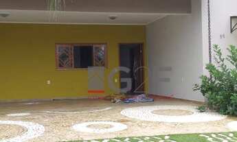 Imagem: ETQ - Casa com 3 dormitórios à venda