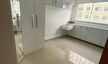 Imagem 2: Apartamento lindo com 2 quartos e suíte perto do metrô. Aceita financiamento bancário!