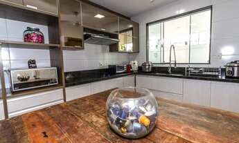 Imagem 7: Casa de condomínio para venda com 264 metros quadrados com 4 quartos