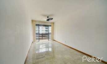 Imagem 2: PORTO ALEGRE - Apartamento Padrão - Tristeza