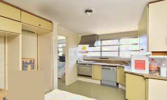 Imagem 2: Apartamento à venda, Cerqueira César, 210m², 4 dormitórios, 1 suíte, 2 vagas!