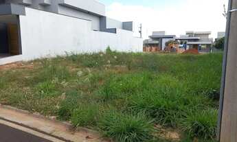 Imagem 2: Casa de condomínio para venda tem 273 metros quadrados