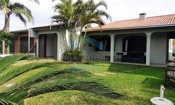 Imagem 1: Xangri-lá - Casa Padrão - Centro