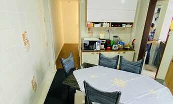 Imagem 2: 2 Dormitórios C/Suíte * Sala * Cozinha * Banheiro * Cód: 20928 R