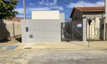 Imagem: Casa no jardim primavera