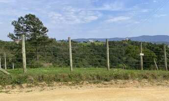 Imagem 2: Lindo terreno com 900m2 no morro da Silveira com bela vista do mar