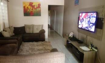 Imagem: Casa para venda tem 75 metros quadrados