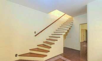 Imagem 4: Casa de 3 Dormitórios na Rua Inhatium