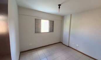 Imagem 4: Apartamento para aluguel possui 40 metros quadrados com 2 quartos em Vila Fujita - Londrin