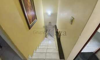 Imagem 3: Oportunidade - Casa Condominio Sobrado - 4 Dormitórios - Residencial Granada - Parque Cal