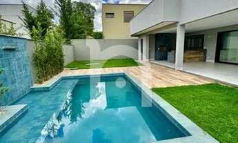 Imagem 6: Casa BW<br><br>Localizada em um dos mais prestigiados condomínios de Goiânia