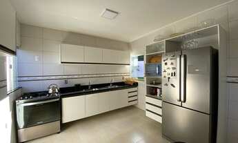 Imagem 3: Casa Moderna no Calhau