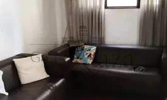 Imagem: Jacarei - Casa Padrão - Centro