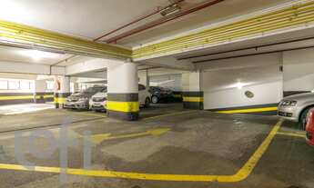 Imagem 6: Apartamento para venda possui 190 metros quadrados com 3 quartos em Lagoa - Rio de Janeiro