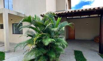 Imagem 2: Raridade! Lote de 440m2 mais de 300m2 de construção! Exclusividade!