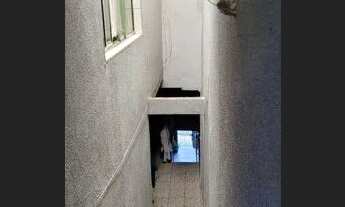 Imagem 7: Sobrado com 4 dormitórios para alugar por R$ 2.000,00/mês - Baronesa - Osasco/SP