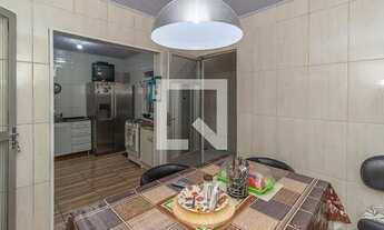 Imagem 2: Casa para Aluguel - Sarandi, 3 Quartos, 110 m2