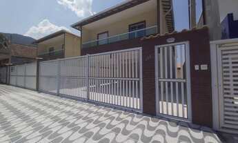 Imagem: Casa térrea com dois dormitórios no bairro