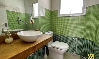 Imagem 7: Casa em condomínio fechado, 5 dorm todos suítes, 7 banheiros e 4 vagas - São Lourenço - Be