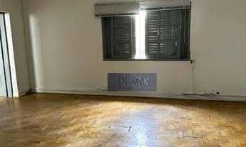 Imagem 4: Excelente casa com 258m² 6 dormitórios e 4 banheiros