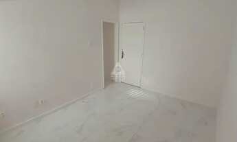 Imagem: EXCELENTE DOIS QUARTOS AO LADO ESTAÇÃO