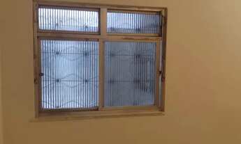 Imagem 6: Casa em Realengo próximo ao posto vagão