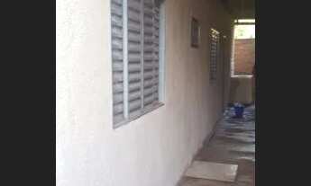Imagem: Alugo casa no Jd Primavera Goiânia-GO 4qtos